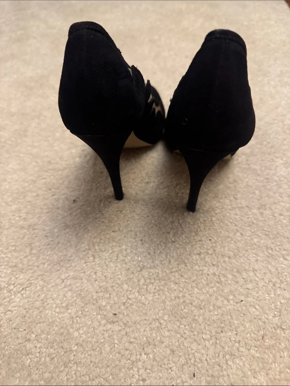 French Connection Black Mesh Scallop Peep-Toe Heels